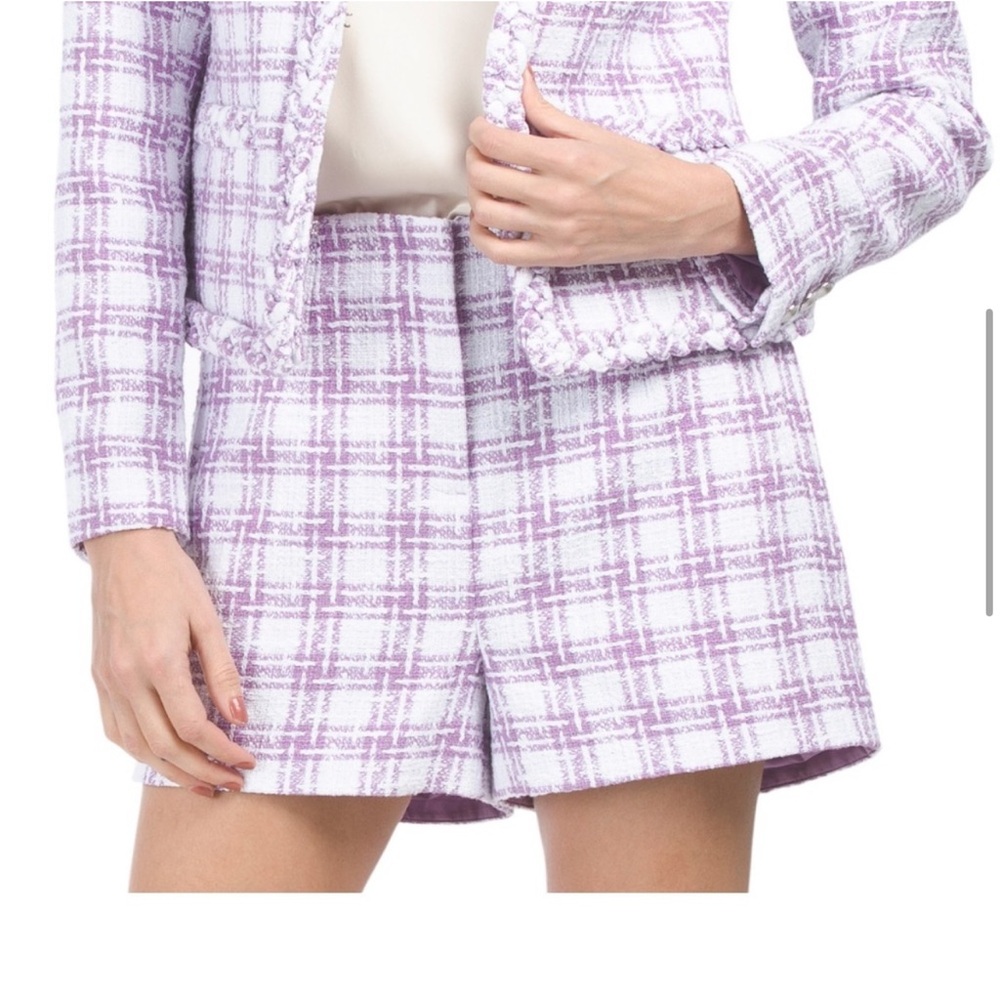 NWT Elie Tahari lavender and white tweed shorts size 6